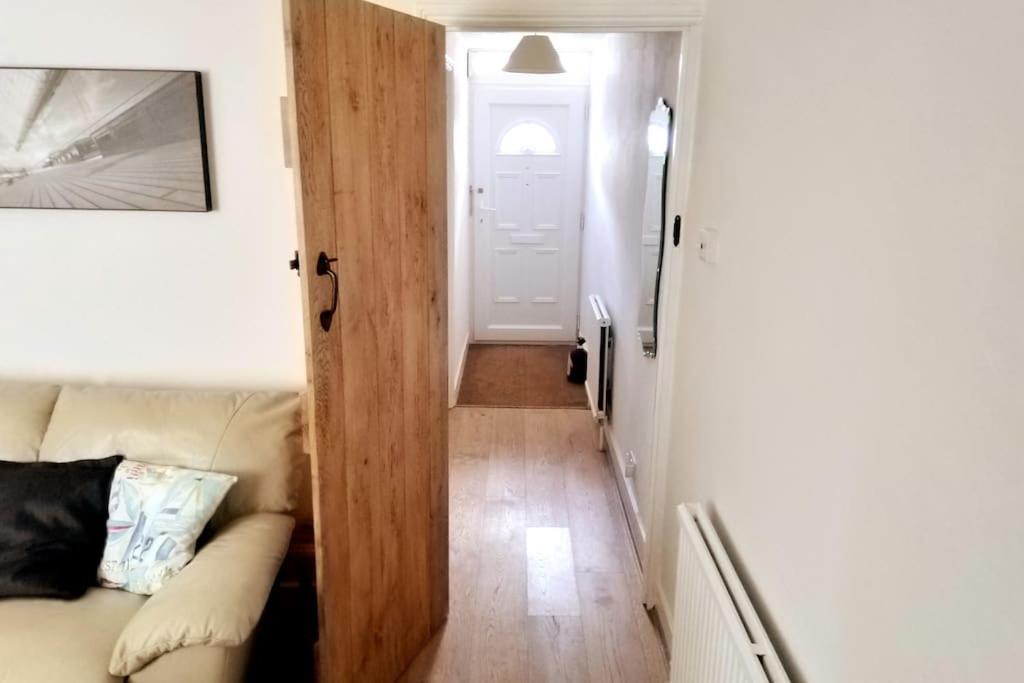 Welcoming Cottage In Chichester Near City Centre Экстерьер фото