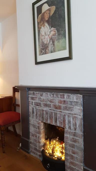 Welcoming Cottage In Chichester Near City Centre Экстерьер фото